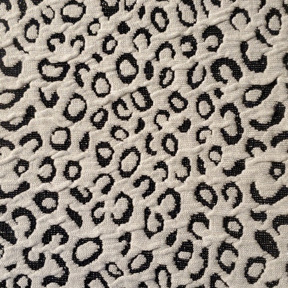 Ann Taylor Animal Print Halter Blouse SZ MD - Picture 2 of 7